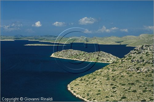 CROATIA - KORNATI (Croazia - Isole Incoronate) - Isola di Levrnaka vista dal Monte Svirac