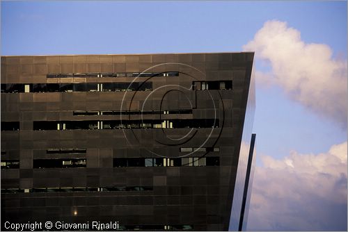 DENMARK - DANIMARCA - COPENHAGEN - The Black Diamond - nuova ala della Royal Library degli architetti Schmidt Hammer e Lassen