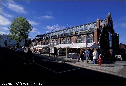 FINLAND - FINLANDIA - OULU - piazza del mercato