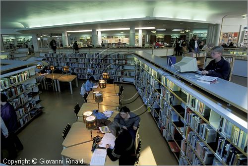 FINLAND - FINLANDIA - ROVANIEMI - Biblioteca di Alvar Aalto