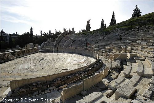 GREECE - ATENE - ATHENS - Acropoli - Acropolis - il teatro di Dionisio ai piedi della collina