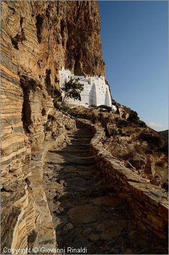 GRECIA - GREECE - Isole Cicladi - Amorgos - costa orientale - monastero Moni Hozoviotissis