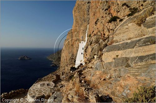 GRECIA - GREECE - Isole Cicladi - Amorgos - costa orientale - monastero Moni Hozoviotissis