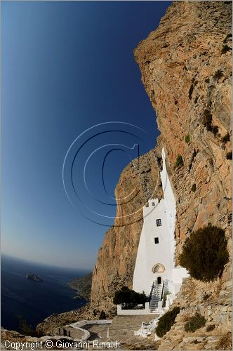 GRECIA - GREECE - Isole Cicladi - Amorgos - costa orientale - monastero Moni Hozoviotissis