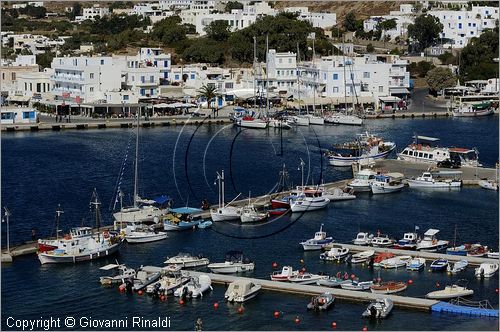 GRECIA - GREECE - Isole Cicladi - Ios - Ormos (porto)