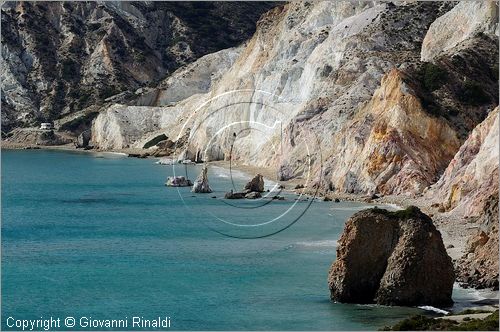 GRECIA - GREECE - Isole Cicladi - Milos - costa sud - Firiplaka (Fyriplaka)