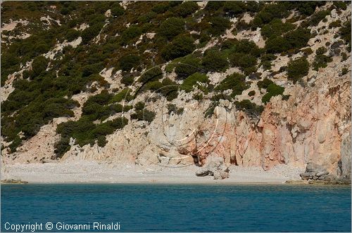 GRECIA - GREECE - Isole Cicladi - Polyeghos - costa sud - Fykiadha beach