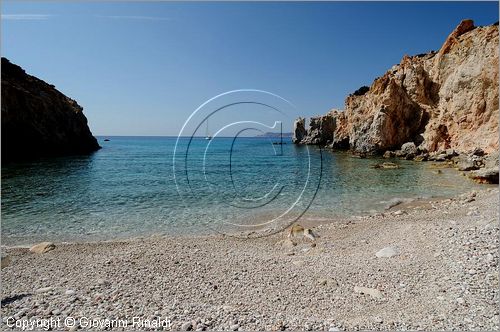 GRECIA - GREECE - Isole Cicladi - Polyeghos - costa sud - Fykiadha beach