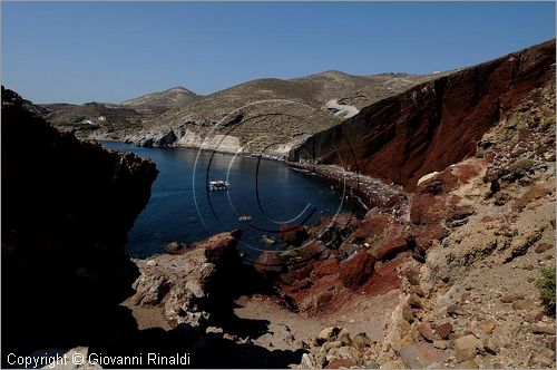 GRECIA - GREECE - Isole Cicladi - Santorini - costa sud - Kokkini bay (spiaggia rossa)