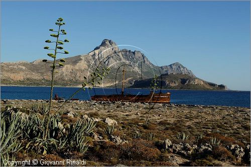 GRECIA - GREECE - Isola di Creta (Crete) - penisola di Gramvousa - Gramvousa Bay visto lall'isola di Imeri Gramvousa