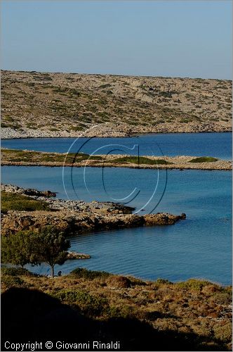 GRECIA - GREECE - Isole del Dodecaneso - Dodecanese Islands - Isola di Arki - Tiganakia sulla costa orientale