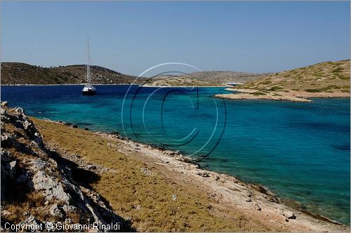 GRECIA - GREECE - Isole del Dodecaneso - Dodecanese Islands - Isola di Arki - costa sud tra le isolette di Macronisi, Tsouka e Kalovolos