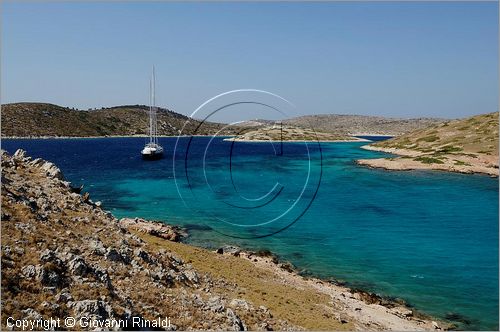 GRECIA - GREECE - Isole del Dodecaneso - Dodecanese Islands - Isola di Arki - costa sud tra le isolette di Macronisi, Tsouka e Kalovolos