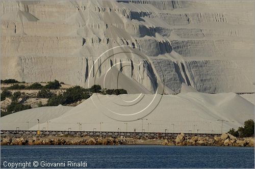 GRECIA - GREECE - Isole del Dodecaneso - Dodecanese Islands - Isola di Giali - cave di pomice