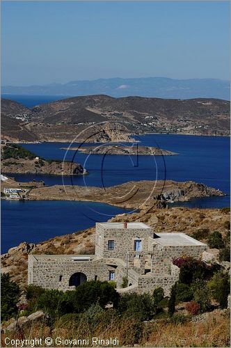 GRECIA - GREECE - Isole del Dodecaneso - Dodecanese Islands - Isola di Patmos - veduta dalla strada che porta alla Hora