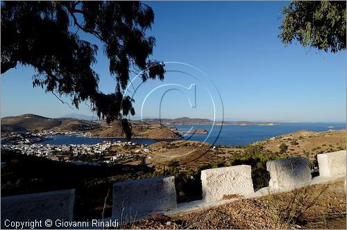 GRECIA - GREECE - Isole del Dodecaneso - Dodecanese Islands - Isola di Patmos - vista dalla strada che porta alla Hora