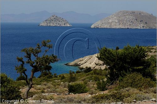 GRECIA - GREECE - Isole del Dodecaneso - Dodecanese Islands - Isola di Simi - Symi - Costa tra la baia di Skomisa e la baia di Toli