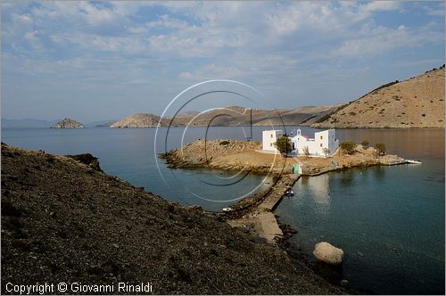 GRECIA - GREECE - Isole del Dodecaneso - Dodecanese Islands - Isola di Simi - Symi - Agios Emilianos nella baia di Skomisa