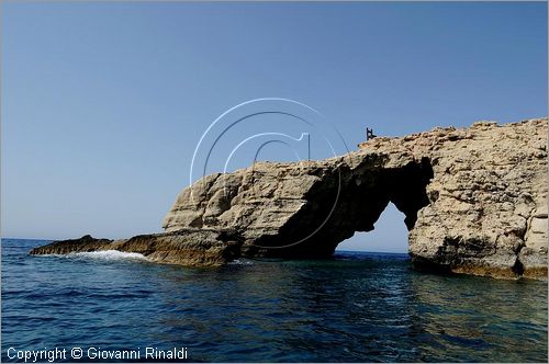 GRECIA - GREECE - Isola di Gavdos (Mar Libico a sud di Creta) - costa sud - Capo Tripiti (il posto pi a sud d'europa)