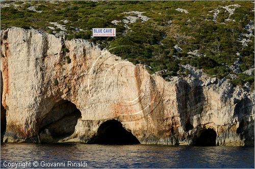 GRECIA - GREECE - Isole Ionie - Ionian Islans - Zacinto Zakynthos - costa nord presso le grotte