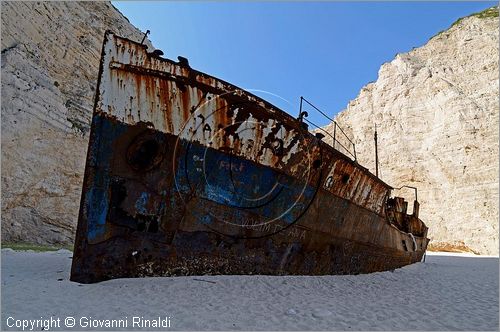 GRECIA - GREECE - Isole Ionie - Ionian Islans - Zacinto Zakynthos - costa occidentale - Spiaggia del relitto (Navagio Beach)