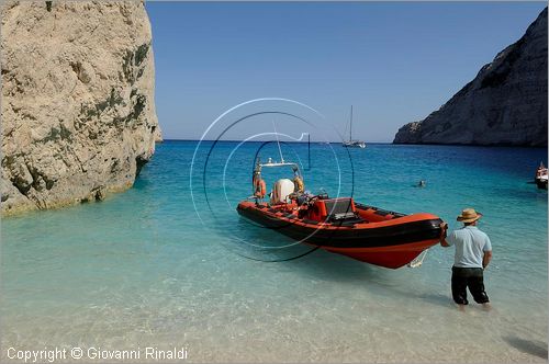 GRECIA - GREECE - Isole Ionie - Ionian Islans - Zacinto Zakynthos - costa occidentale - Spiaggia del relitto (Navagio Beach)