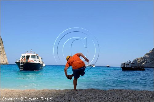 GRECIA - GREECE - Isole Ionie - Ionian Islans - Zacinto Zakynthos - costa occidentale - Spiaggia del relitto (Navagio Beach)