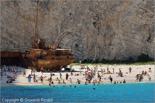 GRECIA - GREECE - Isole Ionie - Ionian Islans - Zacinto Zakynthos - costa occidentale - Spiaggia del relitto (Navagio Beach)