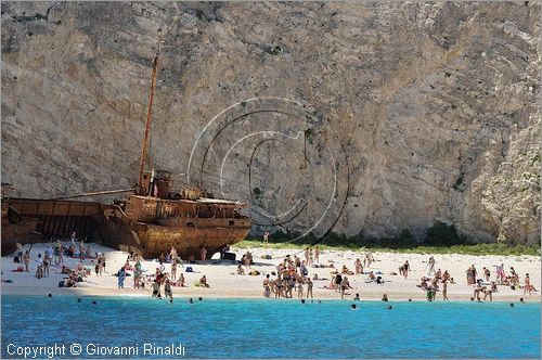 GRECIA - GREECE - Isole Ionie - Ionian Islans - Zacinto Zakynthos - costa occidentale - Spiaggia del relitto (Navagio Beach)