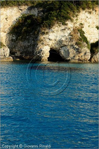 GRECIA - GREECE - Isole Ionie - Ionian Islans - Antipaxos (Antipaxi) - costa nord orientale - Voutoumi