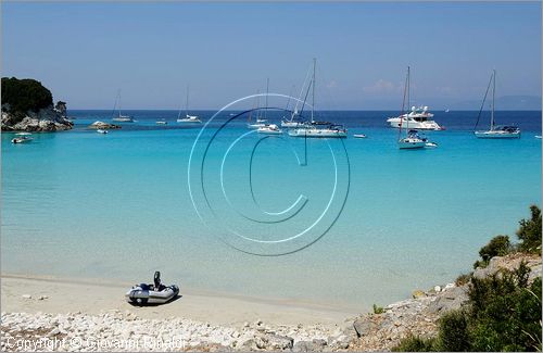 GRECIA - GREECE - Isole Ionie - Ionian Islans - Antipaxos (Antipaxi) - costa nord orientale - Voutoumi