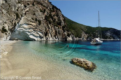 GRECIA - GREECE - Isole Ionie - Ionian Islans - Atokos - Cliff Bay