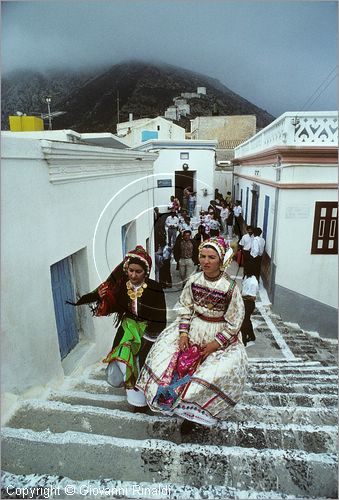 GREECE (Dodecanese) Karpathos Island - GRECIA (Dodecanneso) Isola di Scarpanto - Olimbos - antico paese arroccato sul crinale ed isolato a nord dell'isola - una festa religiosa tradizionale