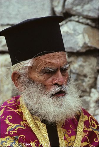 GREECE (Dodecanese) Karpathos Island - GRECIA (Dodecanneso) Isola di Scarpanto - Olimbos - antico paese arroccato sul crinale ed isolato a nord dell'isola - una festa religiosa tradizionale