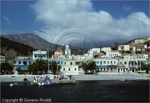 GREECE (Dodecanese) Karpathos Island - GRECIA (Dodecanneso) Isola di Scarpanto - il piccolo porto di Diafani sulla costa orientale