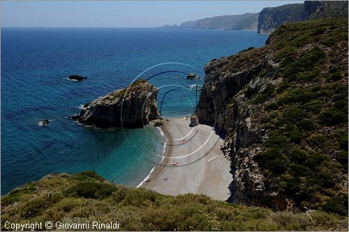 GRECIA - GREECE - Ionio Meridionale - Isola di Kithera (Kithira Citera) - costa sudest - Kaladi beach