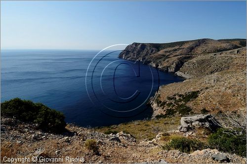 GRECIA - GREECE - Ionio Meridionale - Isola di Kithera (Kithira Citera) - costa ovest - Fanokopio Bay presso Mylopotamos