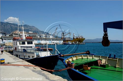 GRECIA - GREECE - Peloponneso - Kalamata - il porto