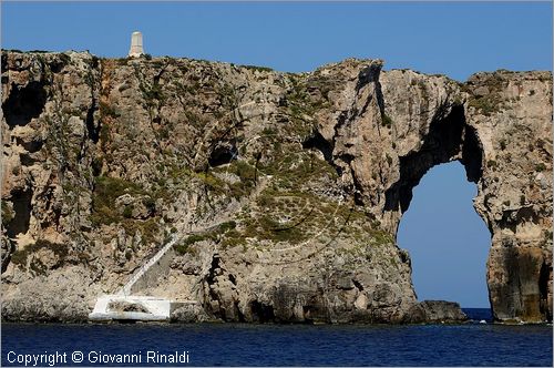 GRECIA - GREECE - Peloponneso - Pylos - Pilos - isola Pilos - arco naturale