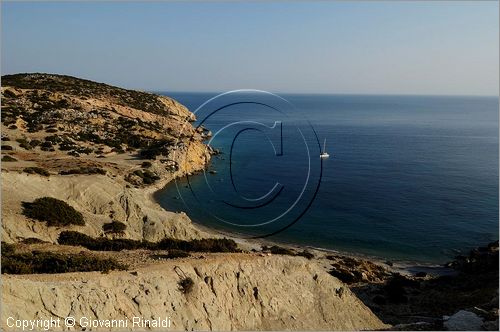 GRECIA - GREECE - Piccole Cicladi  - Minor Cyclades - Koufonisia - Kato Koufonisia (Koufonisi) - Costa sud - Pezoulia Bay - Kavos ton Pezoulion