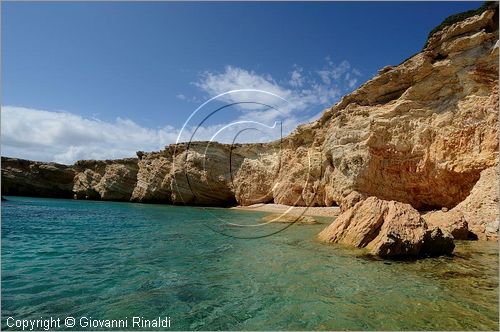 GRECIA - GREECE - Piccole Cicladi  - Minor Cyclades - Koufonisia (Koufonisi) - Isoletta di Ghlaronisi di fronte alla costa est di Kato Koufonisia