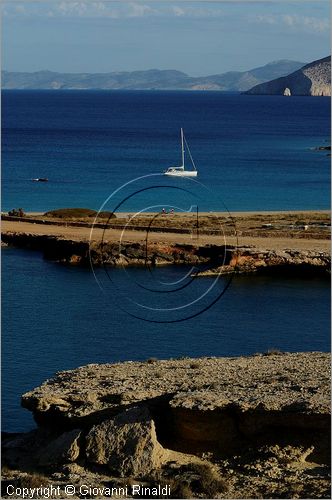 GRECIA - GREECE - Piccole Cicladi  - Minor Cyclades - Koufonisia - Pato Koufonisia (Koufonisi) - costa est - Pori Bay