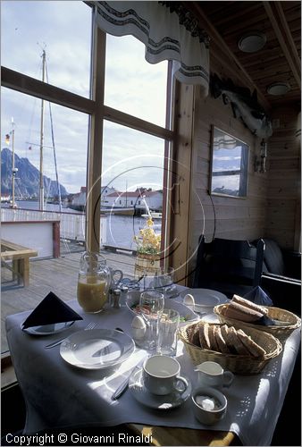 NORWAY - NORVEGIA - ISOLE LOFOTEN - Henningsvaer - Ristorante Fisfegrogen