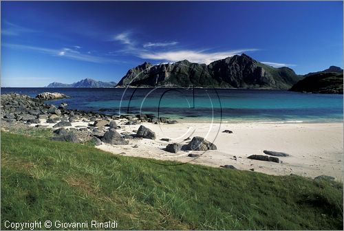 NORVEGIA - ISOLE VESTERALEN (Norway - Vesteralen) - Isola di Langoya - la costa occidentale - Hovden