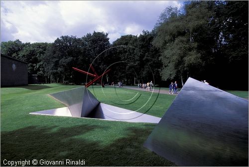 NETHERLANDS - OLANDA - Parco Nazionale "De Hoge Veluwe" - il parco intorno al Museo Kroller-Muller con sculture di Rodin, Moore, Hepworth, Serra, Merz, ...