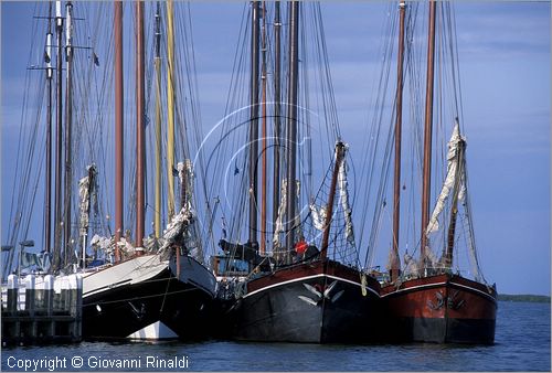 NETHERLANDS - OLANDA - Ijsselmeer (Zuiderzee) - Enkhuizen