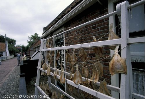 NETHERLANDS - OLANDA - Ijsselmeer (Zuiderzee) - Enkhuizen - Zuiderzee Museum - museo all'aperto: ricostruzione di un villaggio di pescatori della fine dell'800