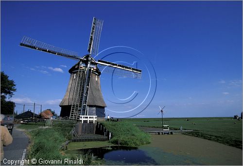 NETHERLANDS - OLANDA - Ijsselmeer (Zuiderzee) - mulino a vento