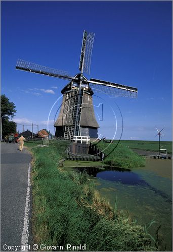 NETHERLANDS - OLANDA - Ijsselmeer (Zuiderzee) - mulino a vento