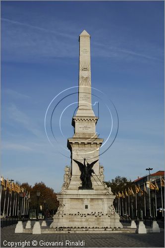 PORTUGAL - LISBON - LISBOA - PORTOGALLO - LISBONA - Praca dos Restauradores con l'obelisco del 1886